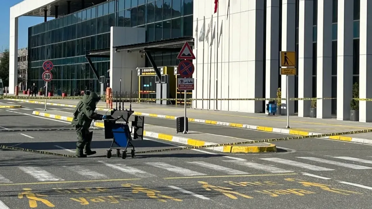Ordu-Giresun Havalimanı'nda bomba paniği